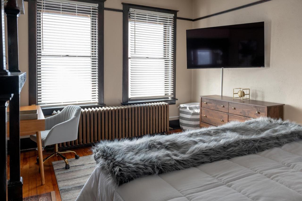 Updated 3 Bedroom Unit With Balcony! Cape Girardeau Kültér fotó